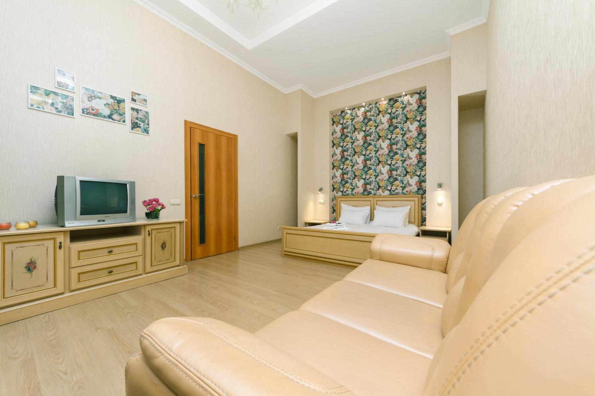Apartment Baseina Khreschatyk Kiev Exteriör bild